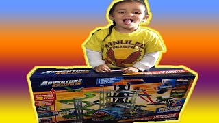 UNBOXING SUPER ULTIMATE DINO CITY GARAGE ADVENTURE FORCE KIDS TOY