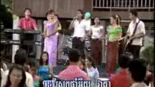 Oh! Poa Pich Cheeb Auy! - Preab Sovath [Khmer Karaoke]