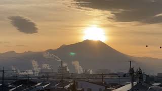 11/9、朝の伯耆富士…今日の晴れ時々曇り☀️☁️、24度