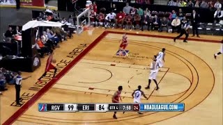 Keith Appling throws it down vs. the Vipers