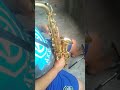 Mi en el saxofón