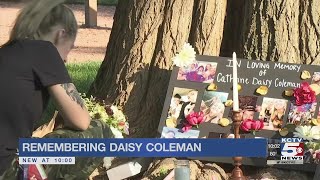 Vigil for Daisy Coleman held in Kansas City