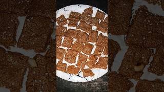 Peanut chikki recipe # Groundnuts chikki recipe # very tasty recipe