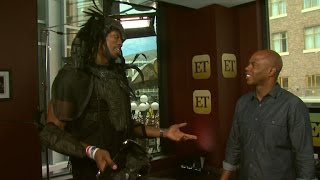 Dwight Howard Shows Up at Comic-Con as the Predator