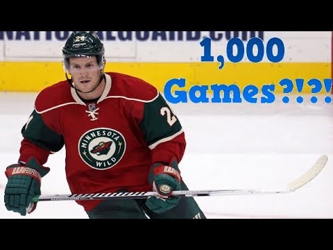 How many NHL players reached 1000 games?