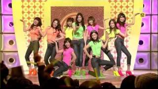 SNSD (Girls' generation) Gee Live 2009-01-18 HD 720p