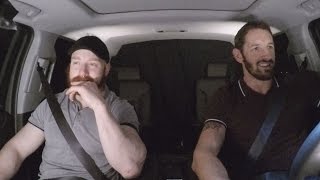 Ein Ire und ein Engländer machen gemeinsam einen Road Trip: WWE Ride Along (WWE Network)