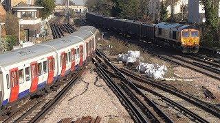 66752 and units, at Richmond plus 66580 Hounslow 25/2/2019.