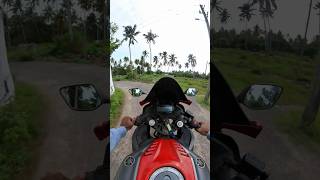 ഇപ്പോ കണ്ടത്തിൽ പോയേനെ 🥵near miss|Ride safe #epicoli #nearmiss