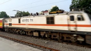 वडोदरा WAP7 के साथ 22921 बांद्रा टर्मिनस गोरखपुर अंतोदय अपनी तूफानी रफ्तार से कहर बरपाते हुए निकली🔥