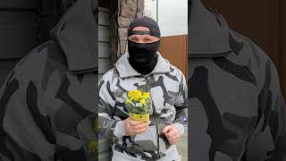 A bandit stole flowers for mom