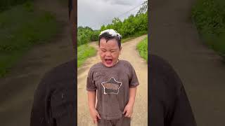 Cậu bé tốt bụng và anh trai hài hước#funny #shorts part..2