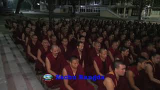 Zachu Rangda བོད་རྒྱལ་ལོ་ ༢༡༤༤སྤྱི་ལོ་༢༠༡༧ཟླ་༡༡ཚེས་༢༠ཉིན་བྱེས་ཀྱི་གདན་ས་ཆེན་པོ་སེ་ར་ཐེག་ཆེན་གླིང་།2༽