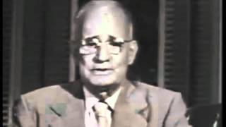 28 - Going The Extra Mile (Napoleon Hill).mp4