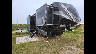 New Mesmerizing Beach Camper at Hailey's Beach-n-Bay RV Resort