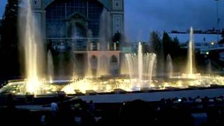 Krizik Fountain Prague.AVI