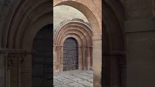 Magnificent Romanesque architecture in the Camino. I love the quietness and simplicity of this art.