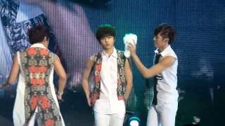 131206 Infinite Nothing's over + Entrust + Cover Girl (Sungyeol Focus) OGS in Dubai