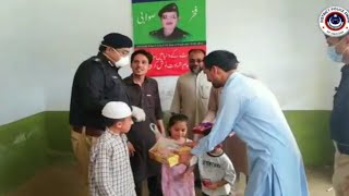 DPO Swabi Imran Shahid  Delivered Eid package to the family of Martyred District Swabi