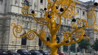 AR Demo of Klimt’s “Tree of Life” (Close-up)