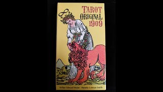 Unboxing 1909 OG Rider Waite - Smith Tarot Deck