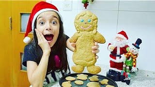 FIZ UM BISCOITO GIGANTE!!! ★ Receita de Biscoitos de Natal deliciosos e muito divertidos de fazer