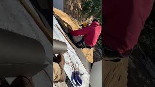 Roofing tejas de madera #roofinginstallation #usa #construction #roofingwork