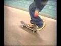 Sky Darmos - Freestyle Skateboarding mit kreativen Tricks