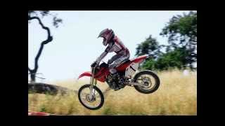 Naser- ostra jazda  (motocross)