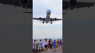 Boeing 757 landing at #skiathos #jetblast #skiathoslandings #skiathos