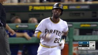 LAD@PIT: McCutchen swats a two-run home run to center