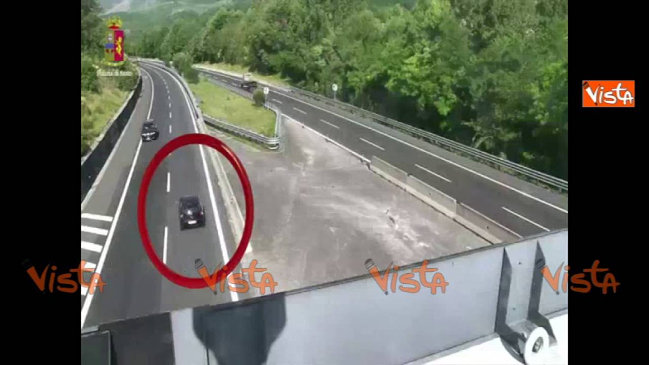 Contromano In Autostrada Per 15 Km Sulla A24 Fino A Roma: Le Riprese ...