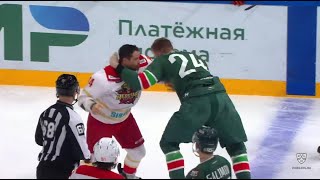 Бой КХЛ: Сафонов VS Хант / KHL Fight: Safonov VS Hunt