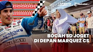 Momen Bocah SD Asal Mataram Berdansa di Hadapan Marc Marquez Cs