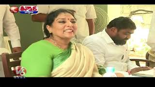 Telangana Congress Leaders Focusing On MP Tickets | Teenmaar News | V6 News