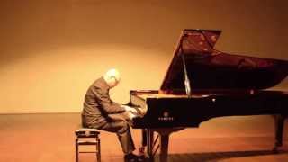 TOM JOBIM - INSENSATEZ (How Insensitive) - Andreas Woyke, piano