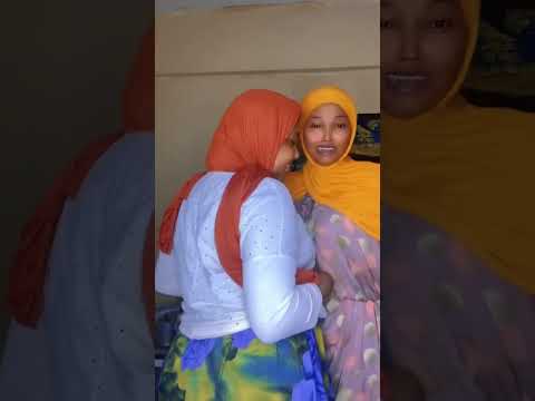 Queen Canab Iyo Hafsa Ugaas - YouTube