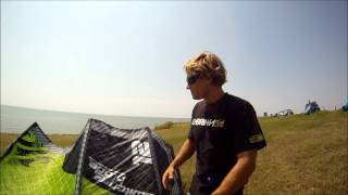 2013 Cabrinha Switchblade Kite Review