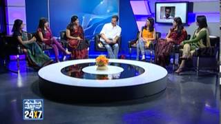 Seg_ 3 - Avinash with Suvarna Girls - 06 Jan 2013 - Suvarna News