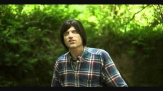 BIRDEMIC - The Treehugger