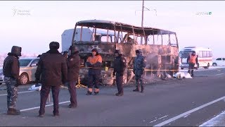 Ақтөбедегі автобус толық өртеніп кеткен