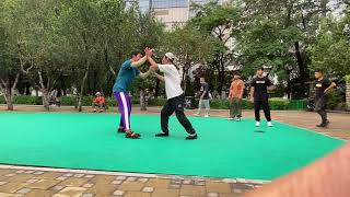 雨中的复兴公园，少华跤场。天津 Chinese amateur wrestling