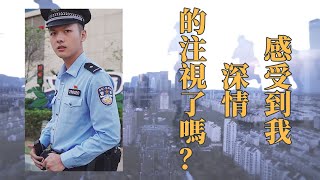 人不太懂事，但車很懂事，看見警察蜀黍自己就停下來了！