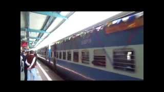 The Journey Begins:02937 Rajkot-Rewa Express's Inaugural run