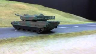 Waltersons / Aoshima Bantamweight (1/72 scale) remote control tank - JGSDF Type 10 Battle tank