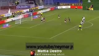 10 selebrasi gol berujung kartu merah•ada yang sampai lepas celana