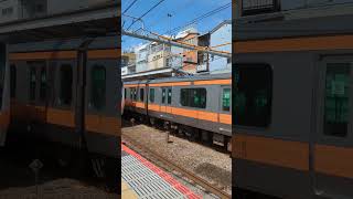 中央線のグリーン車が豊田駅を発車