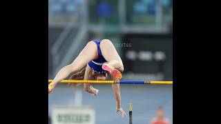 female pole vault super super slow! #Shorts