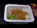 ［カップ焼きそば］サッポロ一番オタフクお好みソース味焼きそばガーリック風味（yakisoba）