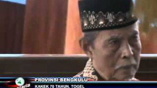 KAKEK 70 TAHUN GILA TOGEL.mp4